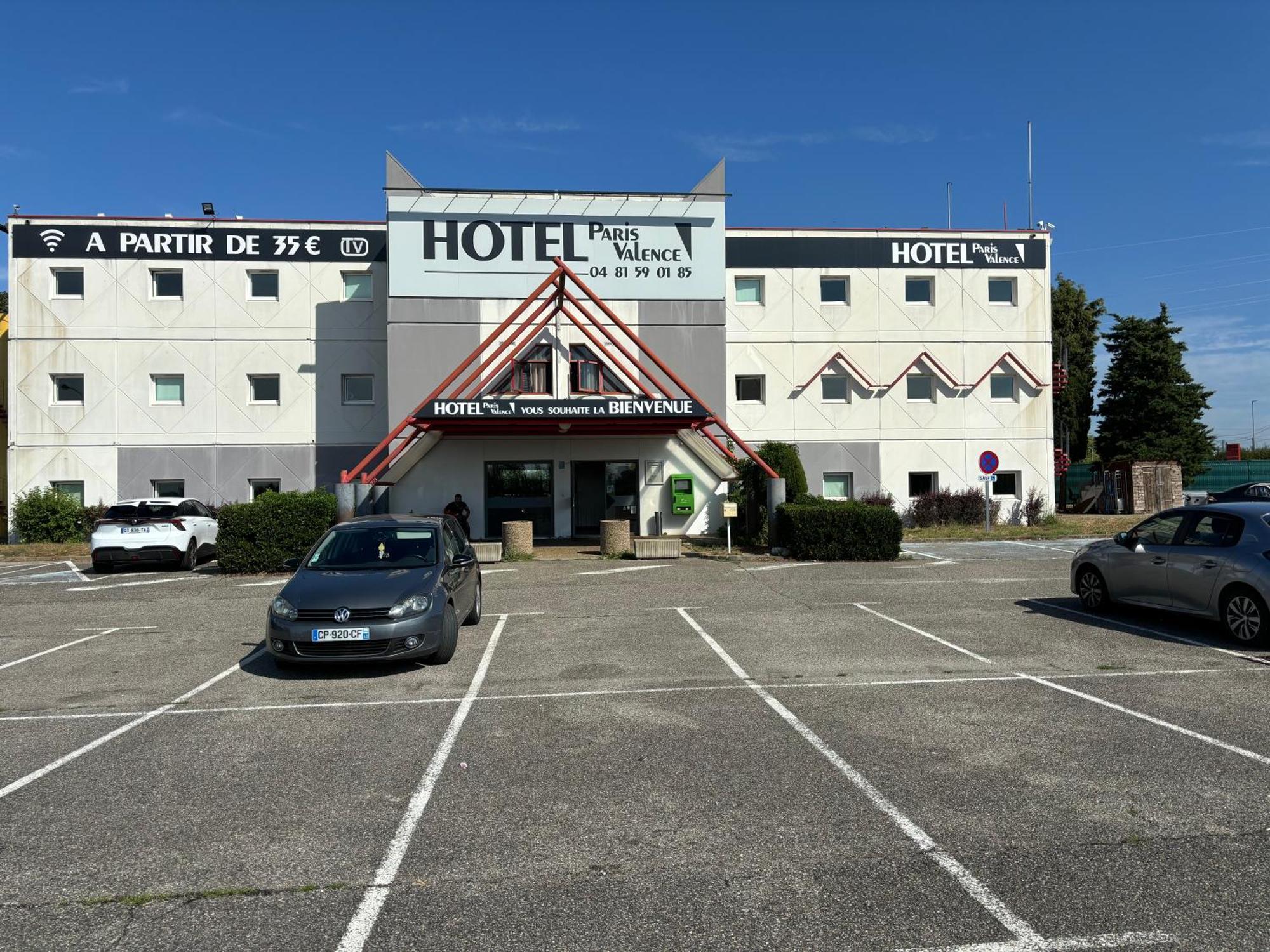 Hotel Paris Valence Bourg-de-Péage Zewnętrze zdjęcie